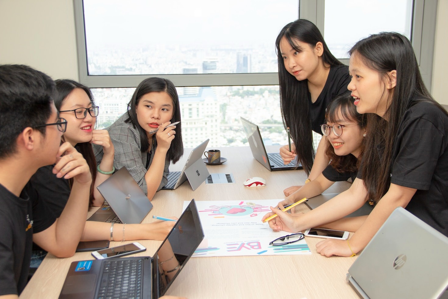 Navigating Complex IT Challenges for Global Enterprises